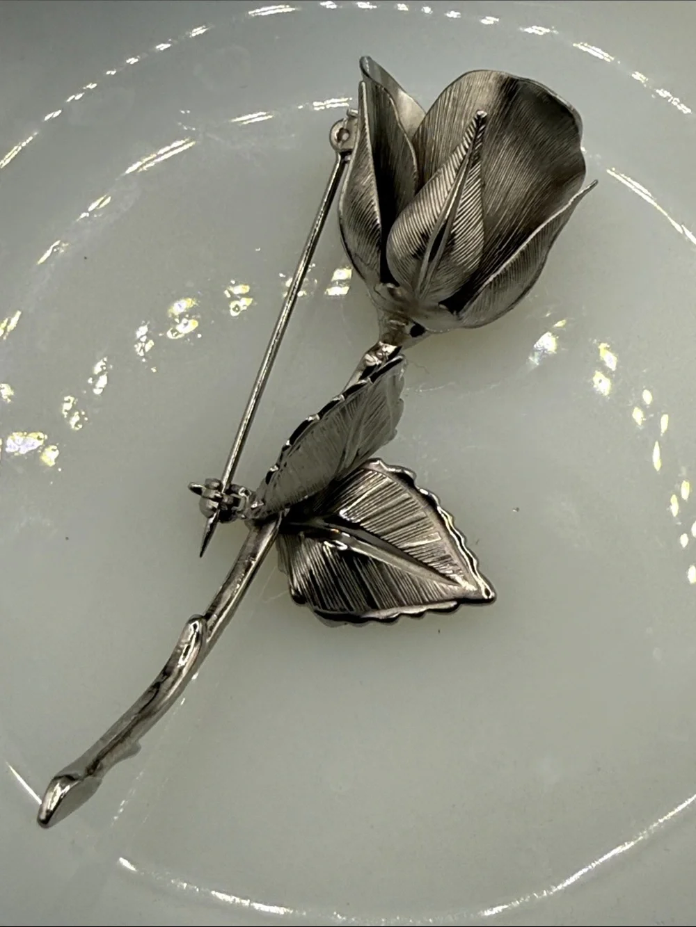 Vintage Giovanni stamped long stem rose Brooch - Silver tone Floral Pin